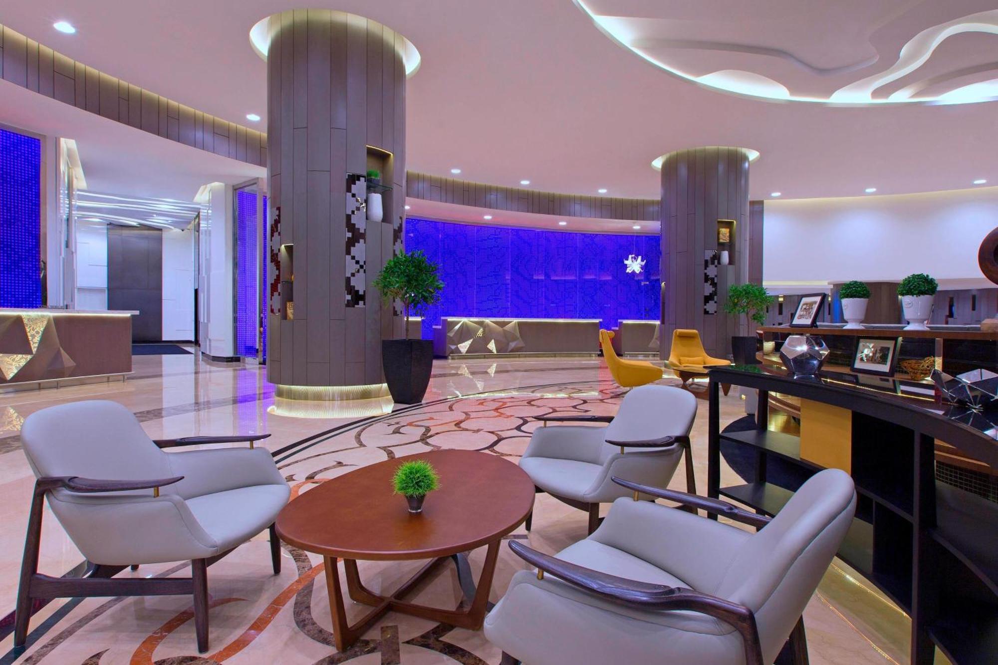 Le Méridien Kuala Lumpur Extérieur photo Lobby