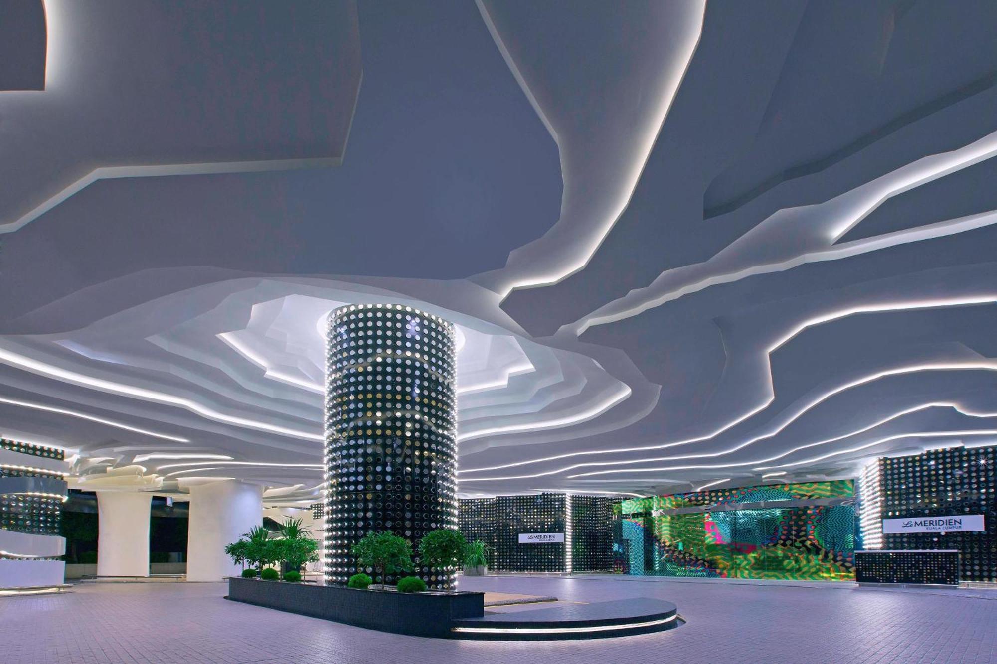 Le Méridien Kuala Lumpur Extérieur photo The interior of the building